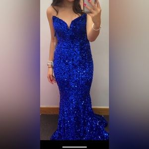 Blue prom dress